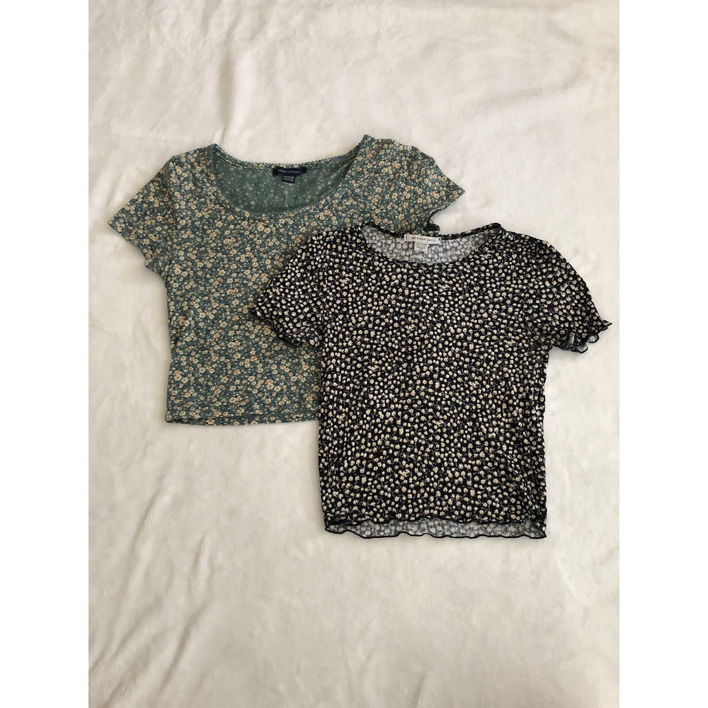 American Eagle Lot Of Two Crop Tops XS Floral Short Sleeve Boho Cottage Fairy